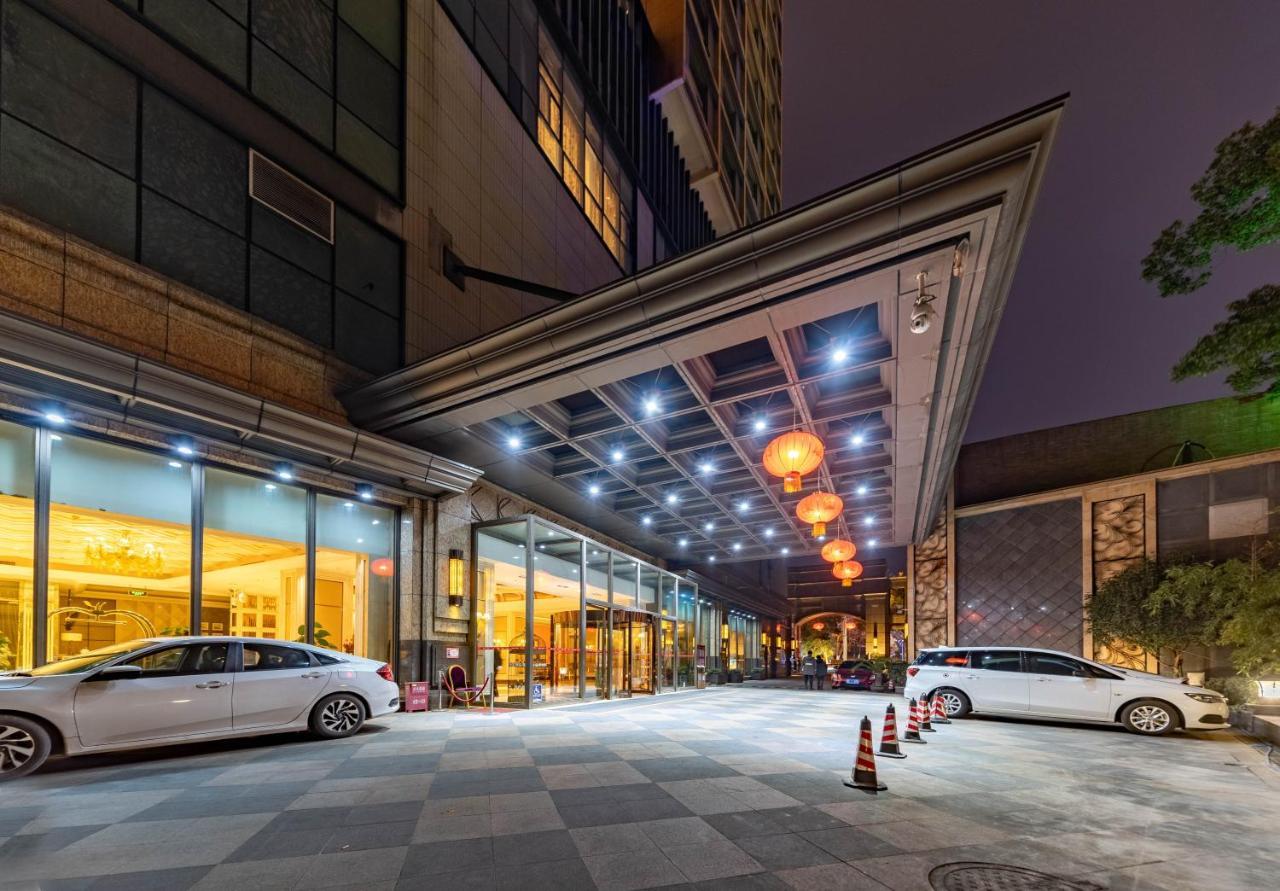 Ramada Yichang Hotel Exterior photo